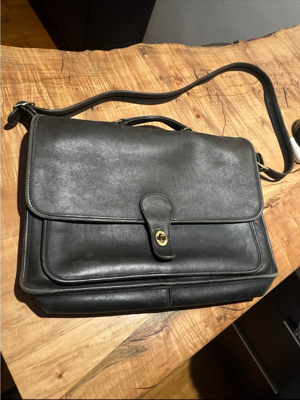 Vintage coach 5180 messenger briefcase bag
